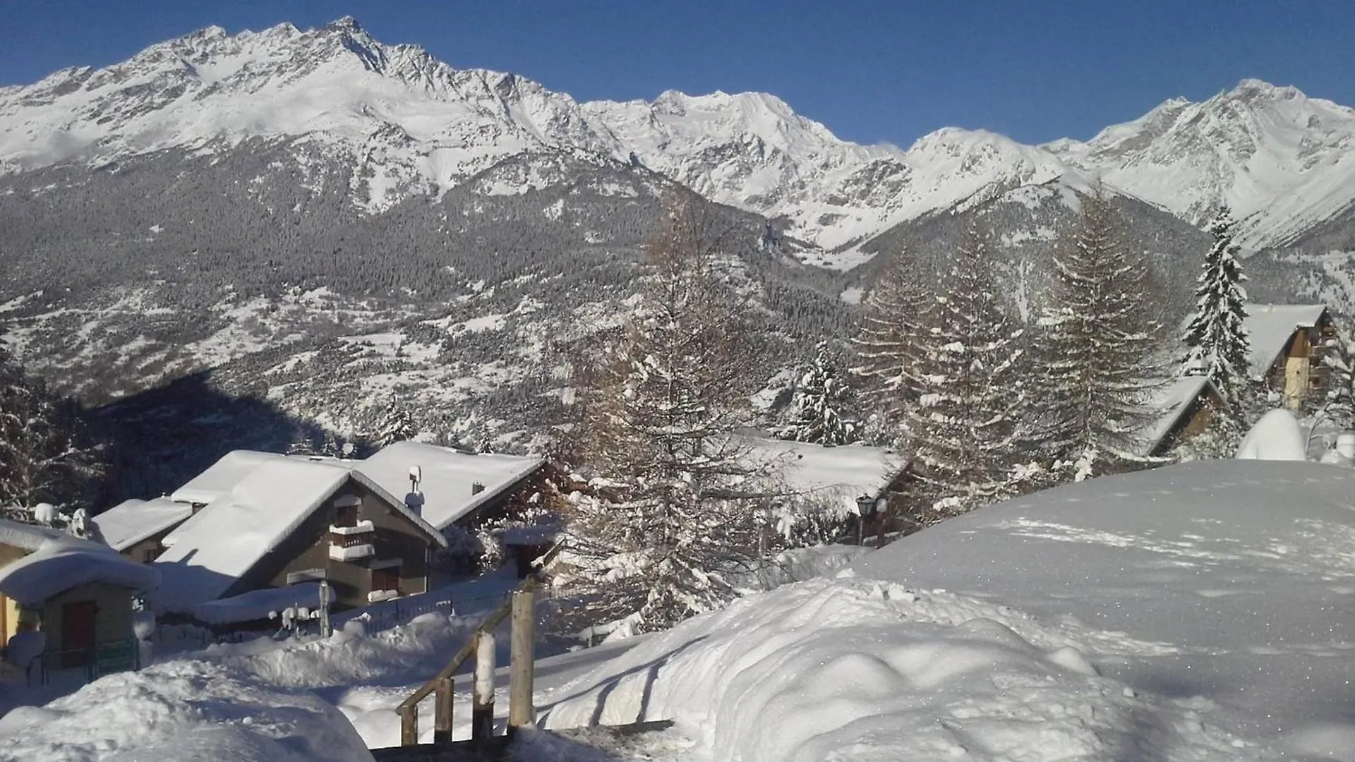Appartement 4 Pieces Pour 6/8 Personnes Avec Terrasse, Proche Pistes Et Centre A Valfrejus - Fr-1-265-172 France